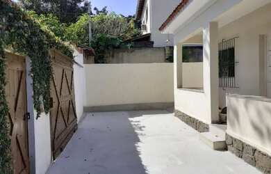 Imagem 7: Ampla Casa à venda Freguesia Jacarepaguá Excelente Localização