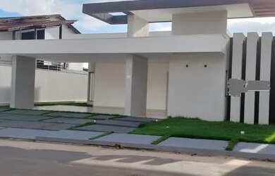 Imagem: A casa em condomínio possui 4 Dormitórios, 4 Banheiros, 4