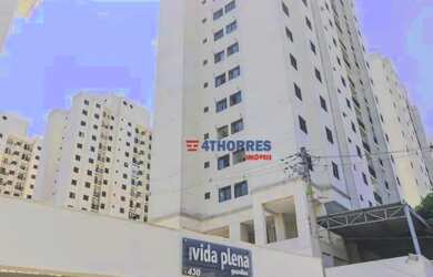 Imagem: O apartamento possui 3 Dormitórios, 1 Banheiro, 1 Vaga na garagem