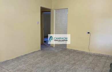 Imagem: A casa possui 2 Dormitórios, 1 Banheiro, 90m² de Área e