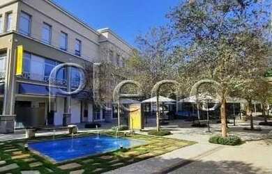 Imagem: O depósito possui 2 Vagas na garagem, 46m² de Área e está