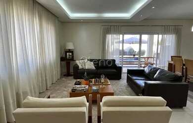 Imagem 5: Venda Casa com 326,00 metroQuadrado, 4 dormitório s , 1 vaga s . Swiss...