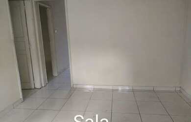 Imagem: A casa possui 3 Dormitórios, 1 Banheiro, 90m² de Área e