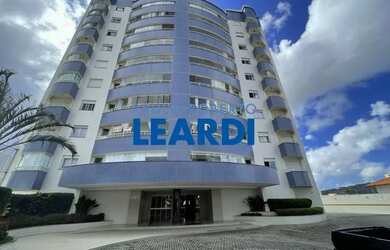 Imagem: O apartamento na cobertura possui 3 Dormitórios, 4 Banheiros