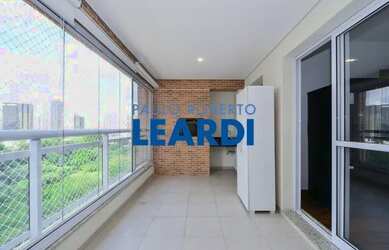 Imagem: O apartamento possui 2 Dormitórios, 3 Banheiros, 2 Vagas na