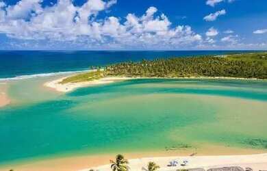 Imagem: A casa em condomínio possui 4 Dormitórios, 4 Banheiros, 5