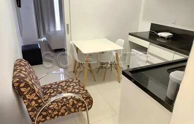 Imagem: O studio possui 1 Dormitório, 1 Banheiro, 1 Vaga na garagem