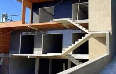 Imagem: O depósito possui 5 Vagas na garagem, 54m² de Área e está