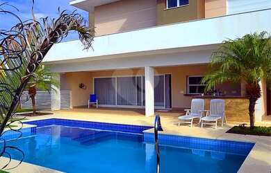 Imagem: A casa em condomínio possui 3 Dormitórios, 5 Banheiros, 5