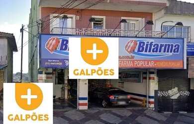 Imagem: O depósito possui 3 Vagas na garagem, 226m² de Área e está