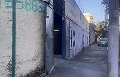 Imagem: O depósito possui 339m² de Área e está localizado em Olaria