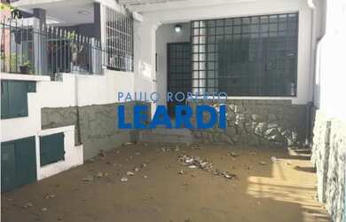 Imagem: O depósito possui 1 Vaga na garagem e 120m² de Área e está