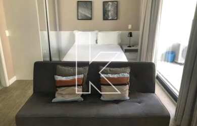 Imagem: O studio possui 1 Dormitório, 1 Banheiro, 1 Vaga na garagem