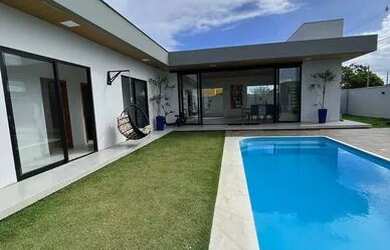 Imagem: A casa possui 3 Dormitórios, 5 Vagas na garagem, Imóvel novo