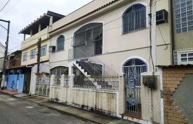 Imagem: A casa em condomínio possui 3 Dormitórios, 2 Banheiros, 70m²