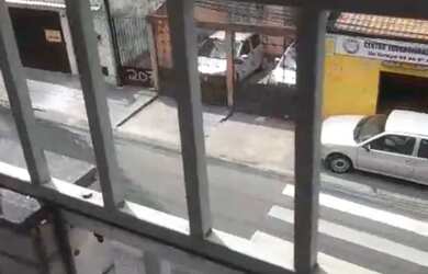 Imagem 2: Ótimo imóvel apartamento , 2 andar, frente de rua principal em S. Caetano