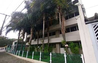 Imagem 2: Apartamento a venda com suíte e churrasqueira na varanda no Centro de...