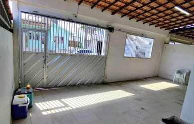 Imagem: A casa possui 2 Dormitórios e está localizado em Ceilândia