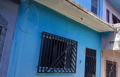 Imagem: A casa possui 3 Dormitórios, 3 Banheiros e está localizado