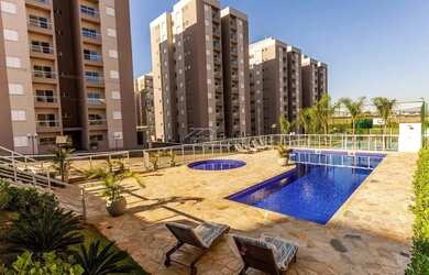 Imagem: O apartamento possui 2 Dormitórios, 2 Banheiros, 1 Vaga na