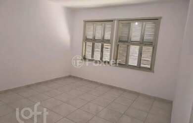 Imagem: O apartamento possui 3 Dormitórios, 1 Banheiro, 106m² de Área