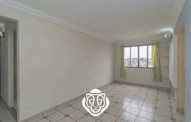 Imagem: O apartamentoe possui 2 Dormitórios, 1 Banheiro, 1 Vaga na