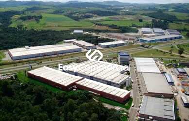 Imagem: GALPÃO DE 7.747 M² EM CONDOMíNIO LOGISTICO