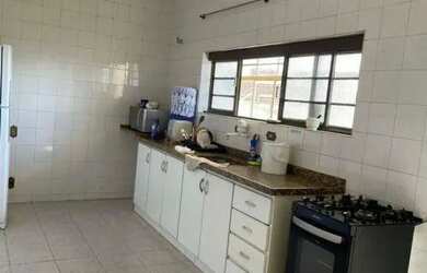 Imagem 14: Casa com 4 dormitórios à venda, 309 m² por R$ 900.000,00 - Centro - Pouso Alegre/MG