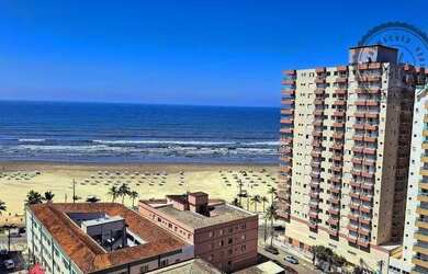 Imagem: O apartamento possui 3 Dormitórios, 3 Banheiros, 2 Vagas na