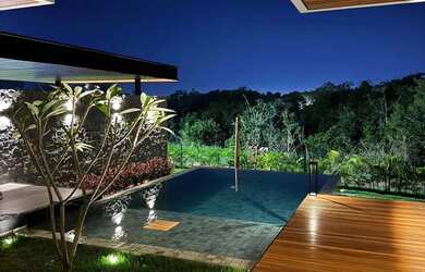 Imagem: A casa em condomínio possui 4 Dormitórios, 4 Banheiros, 5