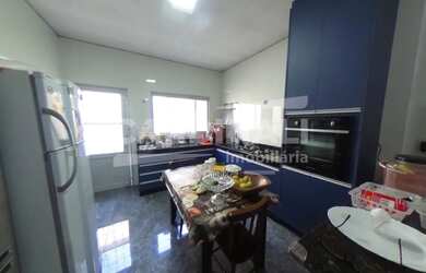 Imagem 6: Casa muito bem localizada no bairro novo jardim Leticia em São Carlos