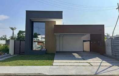 Imagem: A casa em condomínio possui 3 Dormitórios, 4 Banheiros, 4