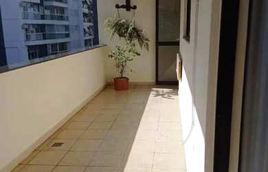 Imagem: O apartamento à venda possui 2 Dormitórios, 3 Banheiros, 2