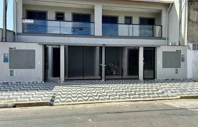 Imagem: A casa possui 2 Dormitórios, 1 Banheiro, 1 Vaga na garagem