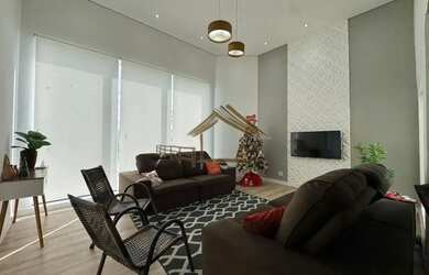 Imagem 9: Oportunidade no Ninho Verde 1, linda casa em frente ao asfalto com piscina