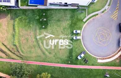 Imagem: O terreno possui 1.200m² de Área e está localizado em Jardins