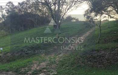 Imagem: O terreno possui 3.740m² de Área e está localizado em Colinas