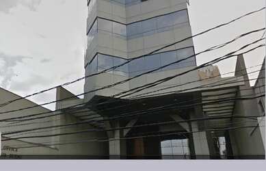 Imagem: O depósito possui 2 Vagas na garagem, 110m² de Área e está