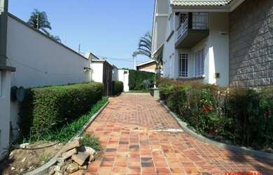 Imagem 15: Maravilhosa casa em Atibaia em um bairro muito tranquilo