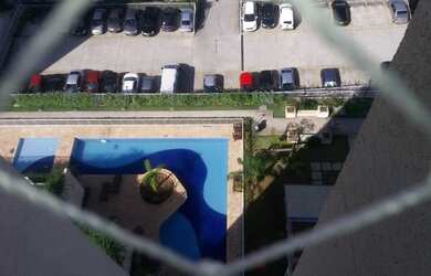 Imagem: O apartamento possui 3 Dormitórios, 1 Banheiro, 1 Vaga na garagem