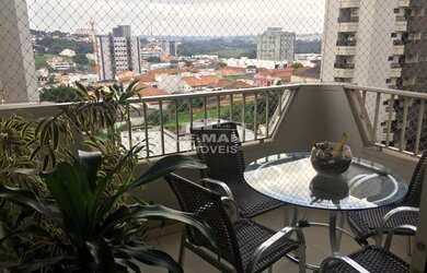 Imagem: O apartamento possui 3 Dormitórios, 2 Banheiros, 2 Vagas na