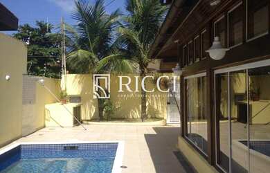 Imagem 3: CASAGUARUJÁ. Piscina, Churrasqueira, VarandaeÁrea de serviço