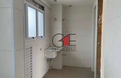 Imagem 16: PONTA DA PRAIA - MEIA QUADRA DA PRAIA - ANDAR ALTO - VISTA LIVREPARA O...