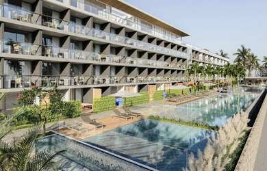 Imagem 2: Carneiros Residence Resort Alto padrão em estrutura de lazer na Praia...