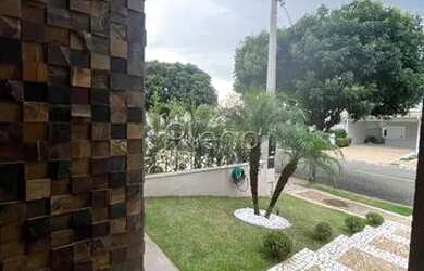 Imagem 2: Venda Casa com 214,00 metroQuadrado, 3 dormitório s , 2 vaga s . Swiss...