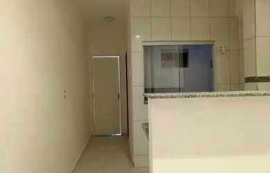 Imagem: O apartamento possui 1 Dormitório e 1 Banheiro e está localizado