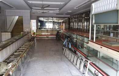 Imagem: O depósito possui 400m² de Área e está localizado em Vila