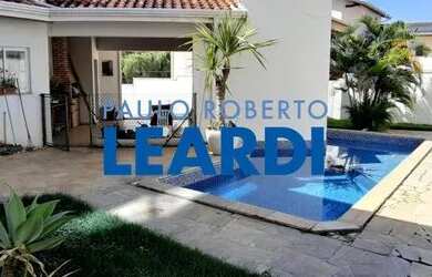 Imagem: A casa em condomínio possui 3 Dormitórios, 5 Banheiros, 4