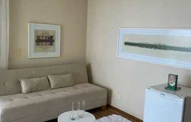 Imagem: O apartamento possui 1 Dormitório, 1 Banheiro e 1 Vaga na garagem