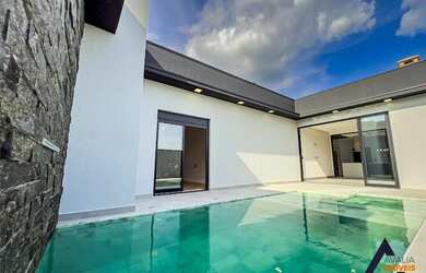 Imagem: A casa em condomínio possui 3 Dormitórios, 5 Banheiros, 5